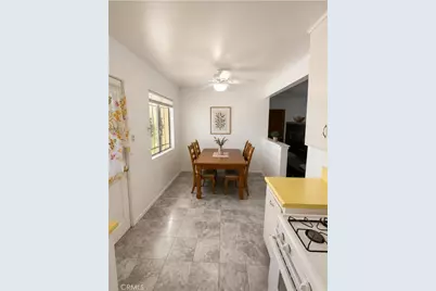 1727 Van Tress, Los Angeles, CA 90744 - Photo 7