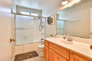 5017 E Holbrook, Anaheim, CA 92807 - Photo 35