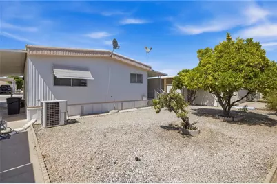 31816 Avenue E #50, Yucaipa, CA 92399 - Photo 19