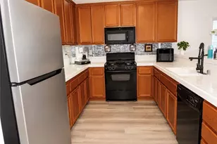 25890 Iris Ave, Moreno Valley, CA 92551 - Photo 9