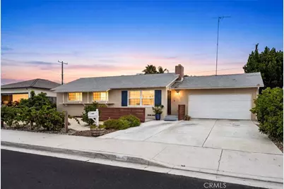 906 Thomas Avenue, Redlands, CA 92374 - Photo 1