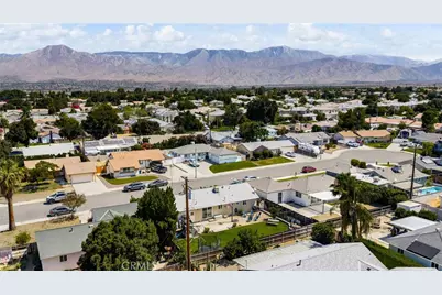 906 Thomas Avenue, Redlands, CA 92374 - Photo 33