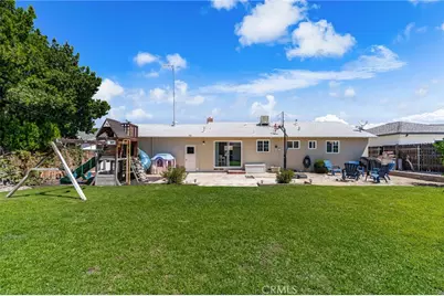 906 Thomas Avenue, Redlands, CA 92374 - Photo 25