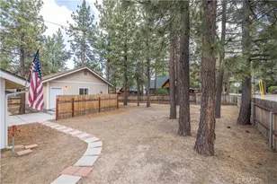 137 E Barker, Big Bear City, CA 92314 - Photo 27