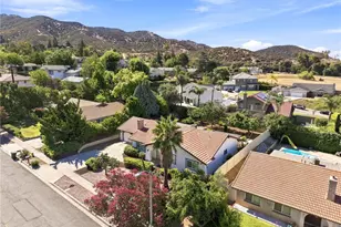 35785 Date Ave, Yucaipa, CA 92399 - Photo 31
