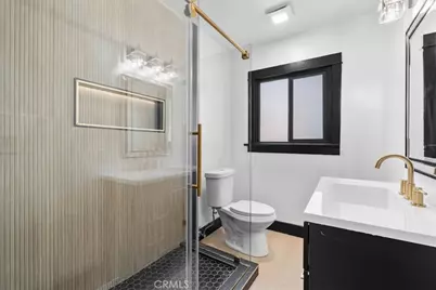 5820 S Van Ness, Los Angeles, CA 90047 - Photo 19