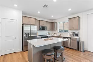 26319 Gentry Ave, Corona, CA 92883 - Photo 15