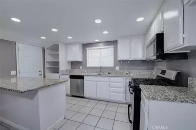 26158 Hemet St, Hemet, CA 92544 - Photo 9