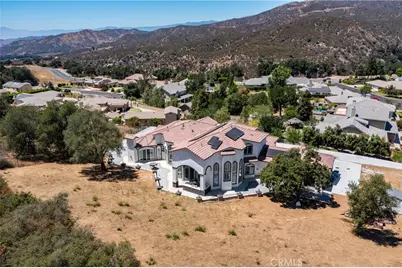 39625 County Line, Yucaipa, CA 92399 - Photo 51