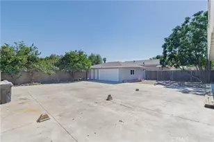 18087 San Bernardino, Bloomington, CA 92316 - Photo 49