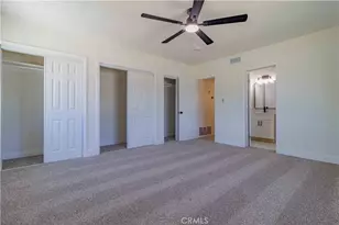 18087 San Bernardino, Bloomington, CA 92316 - Photo 29