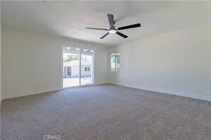 18087 San Bernardino, Bloomington, CA 92316 - Photo 37