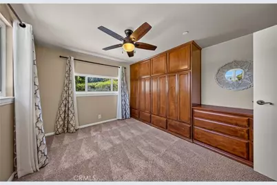 21 W Hilton Avenue, Redlands, CA 92373 - Photo 27