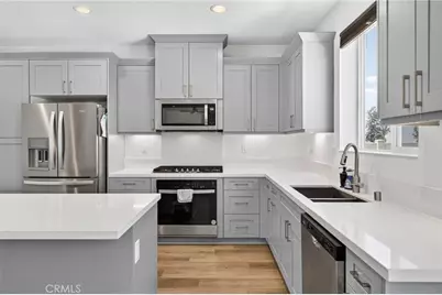 8010 Sorrento, Highland, CA 92346 - Photo 23