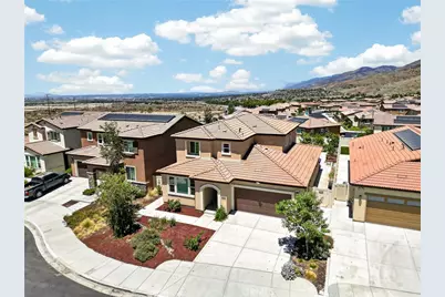 8010 Sorrento, Highland, CA 92346 - Photo 3