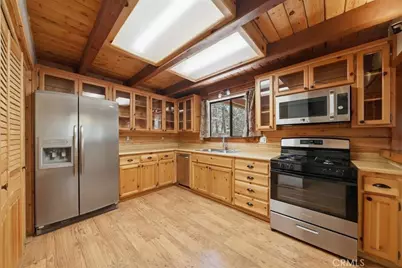 355 Dixie Lee, Sugarloaf, CA 92386 - Photo 19