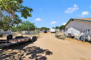 10612 Cochiti Rd, Apple Valley, CA 92308 - Photo 21