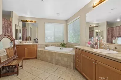 9479 Lost Grove, Riverside, CA 92508 - Photo 13