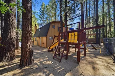 41941 Evergreen, Big Bear Lake, CA 92315 - Photo 49