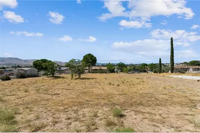 19065 Sheffield Street, Hesperia, CA 92345 - Photo 23