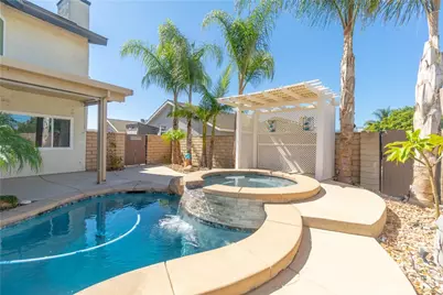 1750 Greenview, Corona, CA 92878 - Photo 57