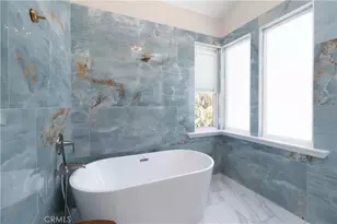 1750 Greenview, Corona, CA 92878 - Photo 3