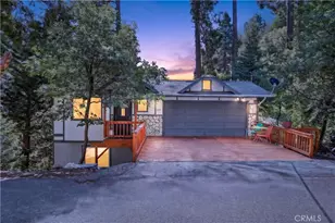 1039 Lausanne, Crestline, CA 92325 - Photo 1