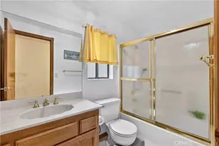 1039 Lausanne, Crestline, CA 92325 - Photo 25