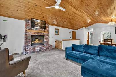 1039 Lausanne, Crestline, CA 92325 - Photo 7