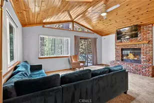 1039 Lausanne, Crestline, CA 92325 - Photo 11