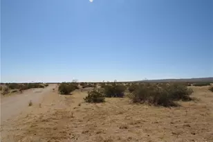 0 293-440-16-00-1, California City, CA 93516 - Photo 1