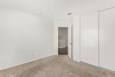 15559 Skylark Avenue, Fontana, CA 92336 - Photo 31