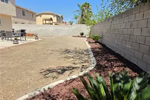 15559 Skylark Ave, Fontana, CA 92336 - Photo 33