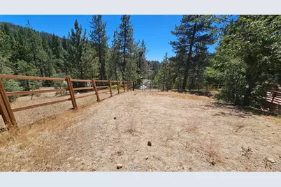 32745 Hilltop, Running Springs, CA 92382 - Photo 45