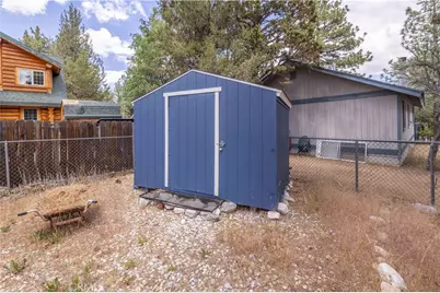593 Wabash, Sugarloaf, CA 92386 - Photo 29