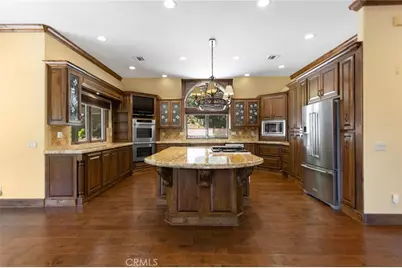 801 Brentwood, Lake Arrowhead, CA 92352 - Photo 11