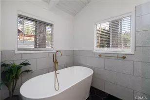 33163 Holcomb Creek, Green Valley Lake, CA 92341 - Photo 17