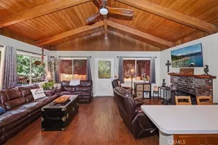 1069 Jungfrau Dr, Crestline, CA 92325 - Photo 3