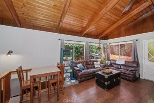 1069 Jungfrau Dr, Crestline, CA 92325 - Photo 7