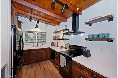 576 Kuffel Canyon Drive, Lake Arrowhead, CA 92352 - Photo 15