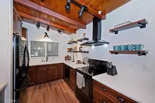 576 Kuffel Canyon Dr, Lake Arrowhead, CA 92352 - Photo 15