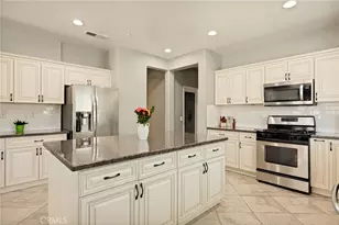 7902 Camino Cielo, Highland, CA 92346 - Photo 17