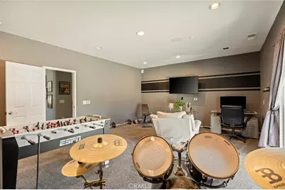 7902 Camino Cielo, Highland, CA 92346 - Photo 23