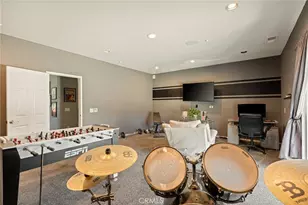 7902 Camino Cielo, Highland, CA 92346 - Photo 23