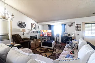 12244 Cobblestone, Victorville, CA 92392 - Photo 17