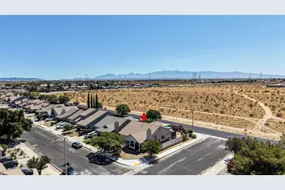 12244 Cobblestone, Victorville, CA 92392 - Photo 3