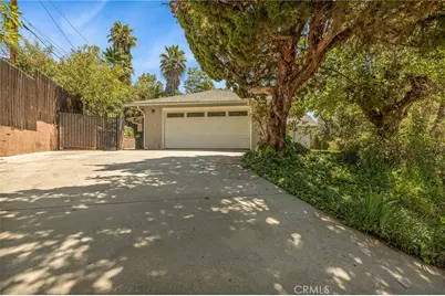 940 Carob, Redlands, CA 92373 - Photo 5