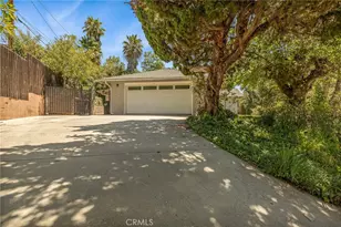 940 Carob, Redlands, CA 92373 - Photo 5