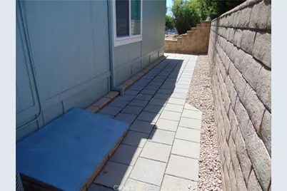35550 Champagne, Calimesa, CA 92320 - Photo 69