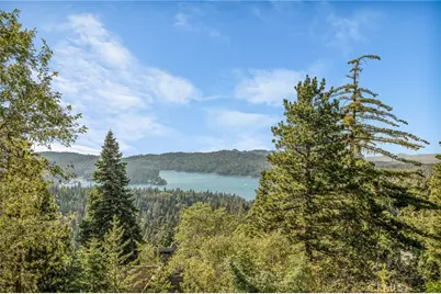 576 S Cumberland, Lake Arrowhead, CA 92352 - Photo 35